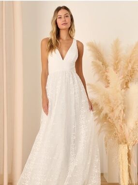 Lulus Sweetest Beloved White Mesh Embroidered Sleeveless Maxi Wedding Dress NWT